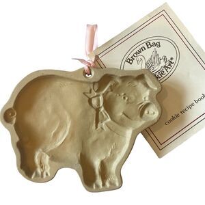 Vintage 1986 Brown Bag‎ Cookie Art Pig Mold With Recipe Book Rare